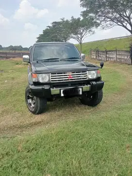 Pajero 4x4 th 1995
