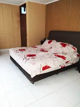 Dijual Rumah Muara Karang Hadap Tenggara  Strategis Nyaman  Shm