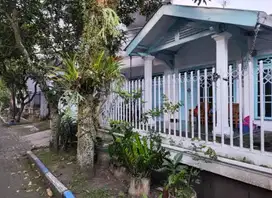Rumah di PBI Araya Malang Blok depan