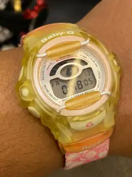 CASIO BABY-G FLORAL
ALL ORIGINAL SERI BGR-211 SECOND NORMAL SIAP PAKAI