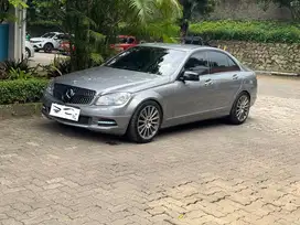 Mercedes-Benz C300 2010 Bensin