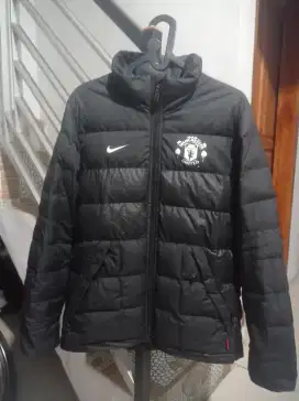 Jaket bulan nike original