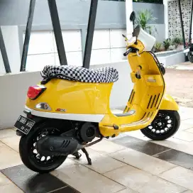 VESPA S125 IGET 2022 kondisi TERAWAT ,kilometer rendah