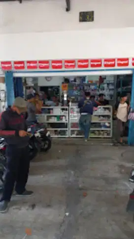 Dicari HELPER toko listrik di MUARA KARANG