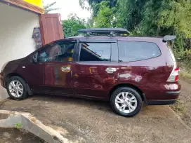 Grand Livina SV