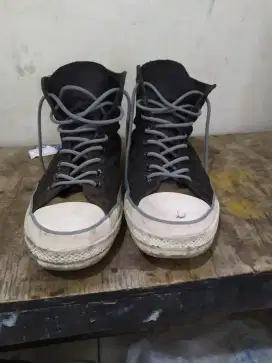 Dijual aja sepatu