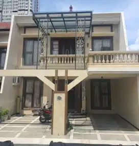 Jual Murah, Semi Furnish Siap Huni Graha Sampurna Wiyung