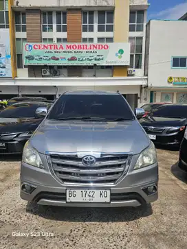 Innova V 2.0 matic 2014 istimewa dp 30 jt