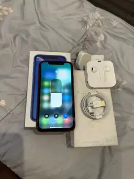 Dijual Iphone Xr Red 128GB Mulus Lengkap Terdaftar