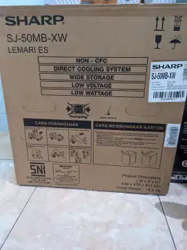 kulkas mini bar SHARP SJ-50MB-XW