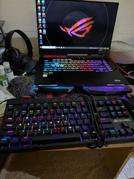 Keyboard gamming ori mewah like new