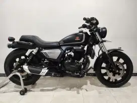 BENELLI MOTOBI 200 EVO TAHUN 2022 KM 1 RIBUAN LIKE NEW