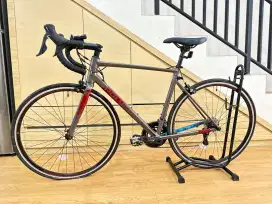 Sepeda Polygon Strattos S3 Like New