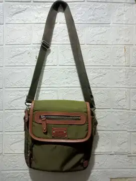 Tas selempang pria