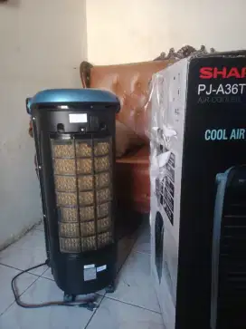 AIR COOLER merk SHARP