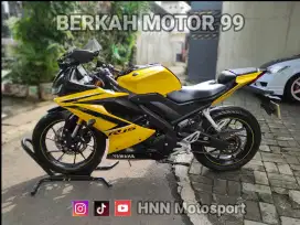 Yamaha R15 V3 Tahun 2019 Yellow