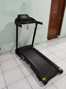 Jual BU treadmill elekrik Baru dua bulan beli kondisi masih gress