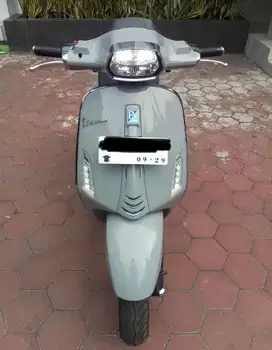 Vespa Sprint 2024