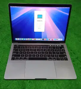 Macbook Pro 2019 i7 16/256 Grey Touchbar mulus murah