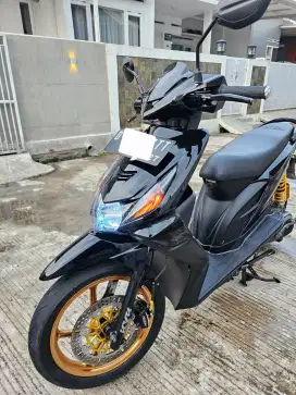 Honda Beat 2011 Karbu Mulus