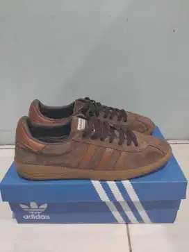 Sepatu Adidas Bermuda