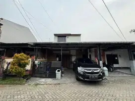 Dijual Rumah 2 Lantai di Cluster paryangan