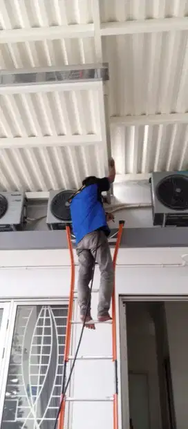 Panggilan jasa AC bocor / pasang AC ke rumah