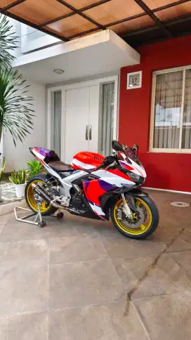 Motor Ganteng moge look
