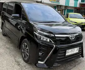Toyota Voxy 2.0 AT odo 45 Rb 2020