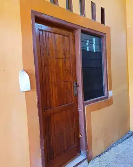 Kost putera gresik kamar mandi dalam