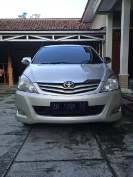 kijang innova G