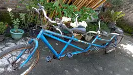 SEPEDA TANDEM second