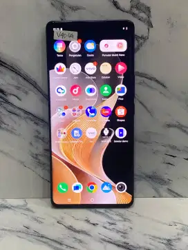 SECOND VIVO V40 12+12/256GB ex display Agustus 2025