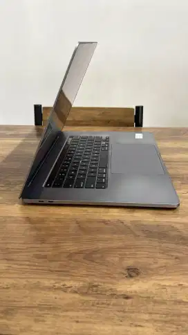 Macbook Pro 2019 16 Inch