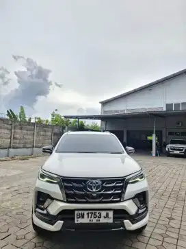 VRZ GR 2021 diesel matic. Km 53rb