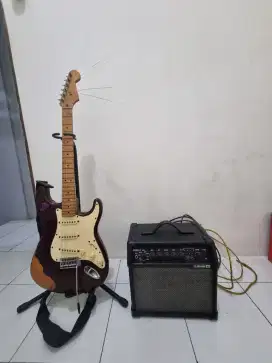 Fender made in USA dan Line 6 Spider v20
