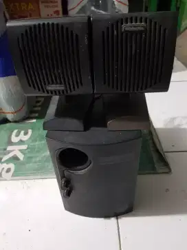 Speaker simbadda CST 5000