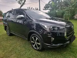 INNOVA VENTURER DIESEL MATIC 2022 2023 KM 60RB ATAS NAMA PRIBADI JOS
