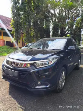 Honda HR-V 1.5L S AT 2020