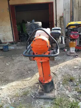 Mesin Pemadat Stamper Kuda Mikasa Mesin Honda Mulus Siap Kerja