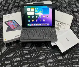 iPad 9 64GB Inter dan Logitech Slim Folio Preloved