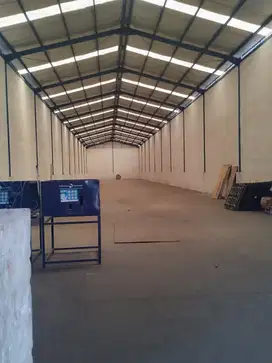 DISEWAKAN GUDANG KAMAL MUARA LUAS 1650m² (yn)