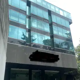 gedung kantor 4 lantai di palmerah stand alone building