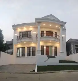 Elegan Rumah Baru Siap Huni  Di Taman Yunani Sentul City Bogor