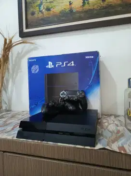PS4 fat 500gb like new