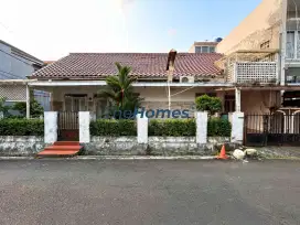 Dijual rumah lama strategis akses 2mobil lokasi tebet bar6at