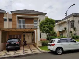 rumah Summarecon Cluster Lotus Luas 216 Rp. 5.5 M Nego 2 LT