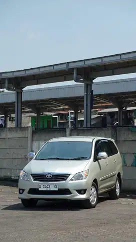 Kijang Innova 2.5 Diesel AT 2011 km 80 ribu ANTIK!!