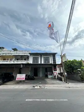 2 Unit Ruko Lokasi Strategis di Pinggir Jalan Utama Sesetan Dps
