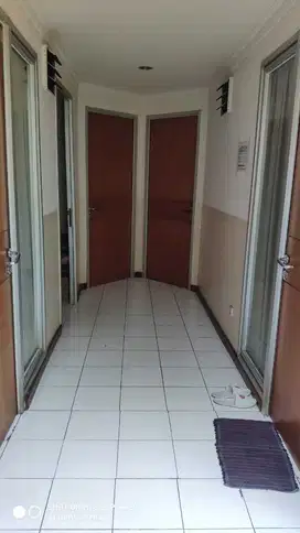 WTS / Dijual Cepat Rumah Kost di Anggrek Loka, BSD City
